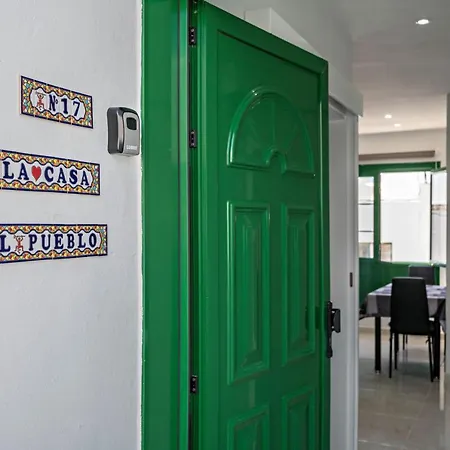 La Casa Del Pueblo Apartment *